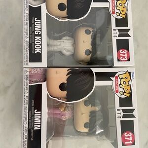 Funko Pop! BTS Jung Kook and Jimin Figures - Black and White